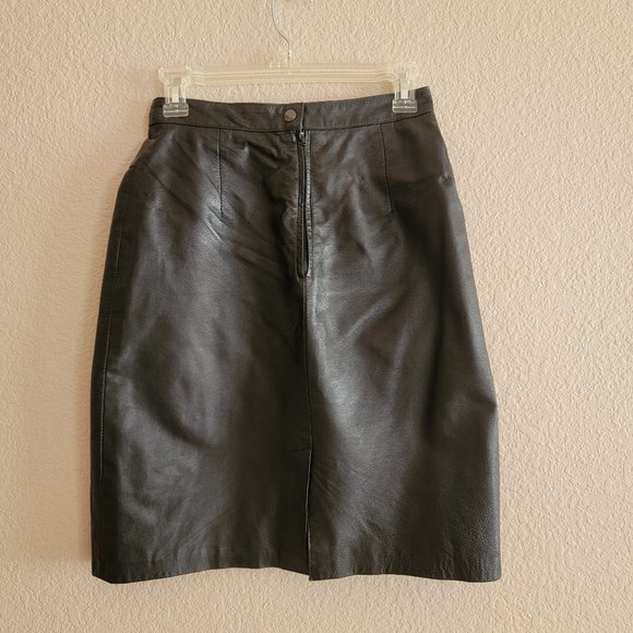 Vintage Outerbound by HMS Black Leather Skirt Split Party Cocktail Size 5/6 - Picture 2 of 5